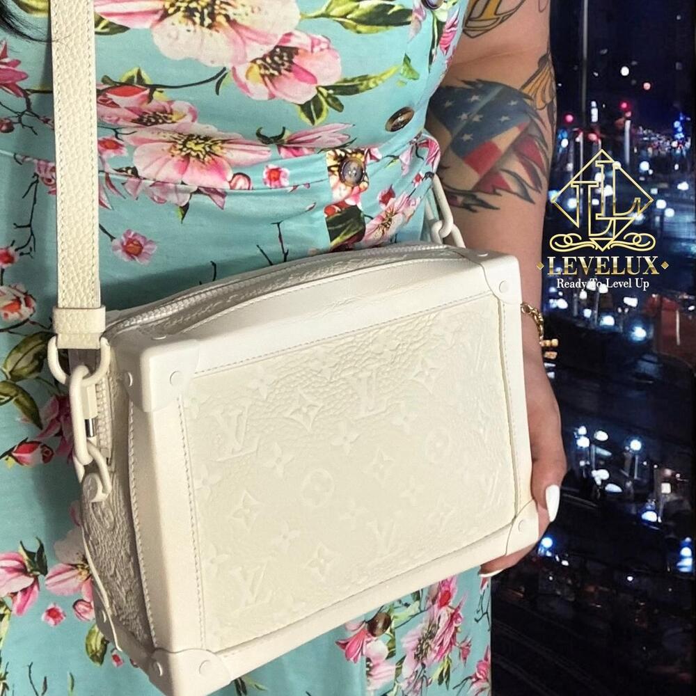 💎✨BEAUTIFUL✨💎Authentic LOUIS VUITTON Soft Trunk Shoulder Bag Taurillon